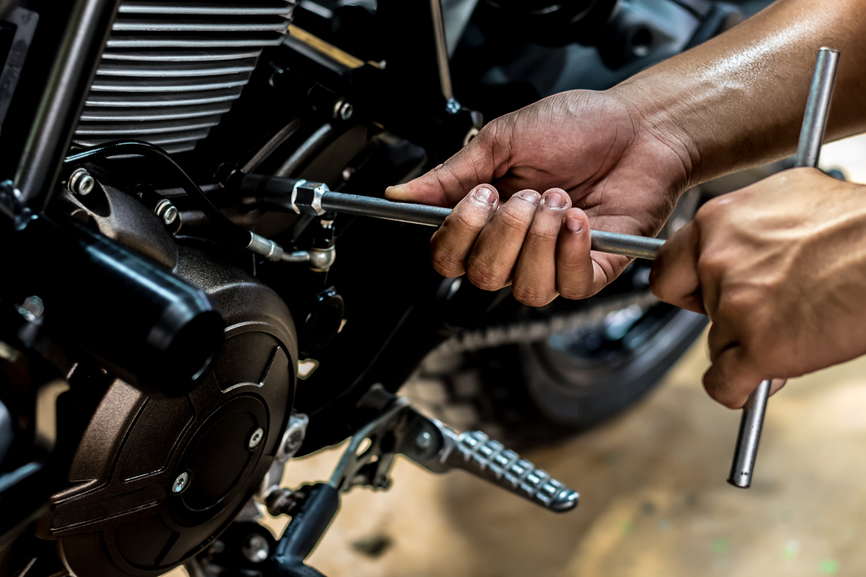 Motorrad Reparatur & Lack